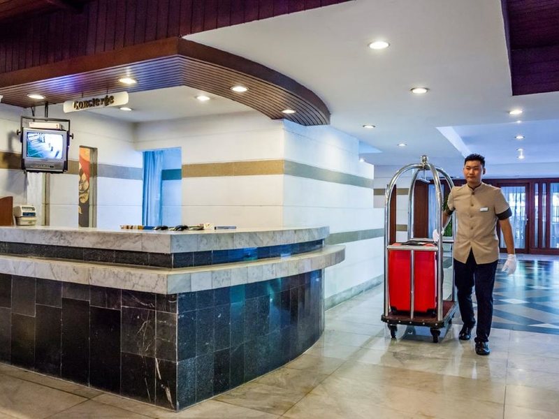 Bangkok Palace Hotel 215702