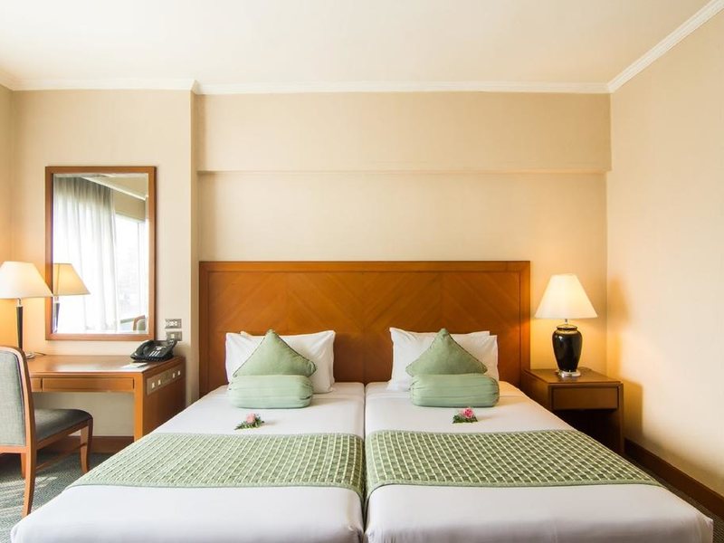 Bangkok Palace Hotel 215720