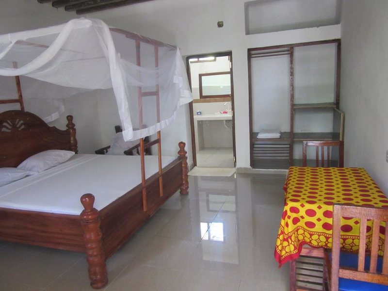 Baraka Beach Bungalows 230363