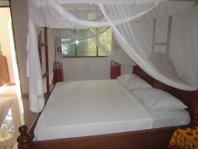 Baraka Beach Bungalows 230364