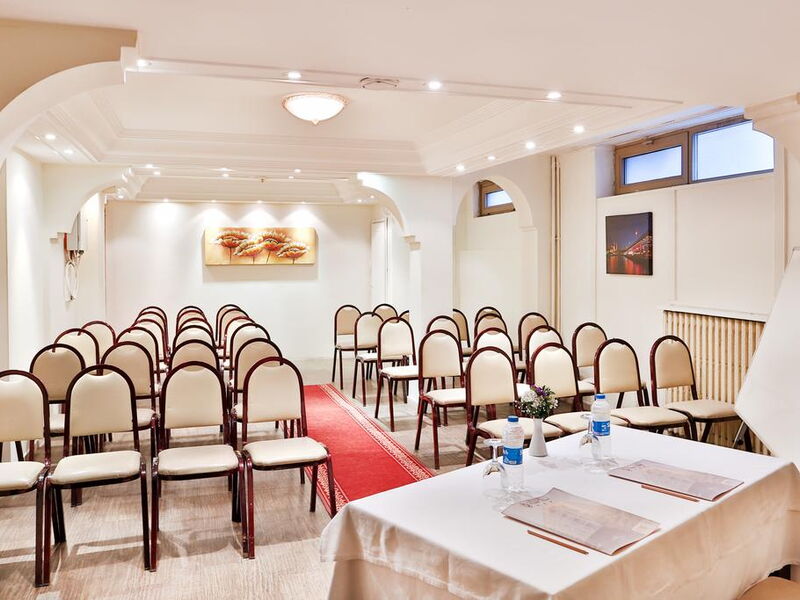 Barin Hotel  182644