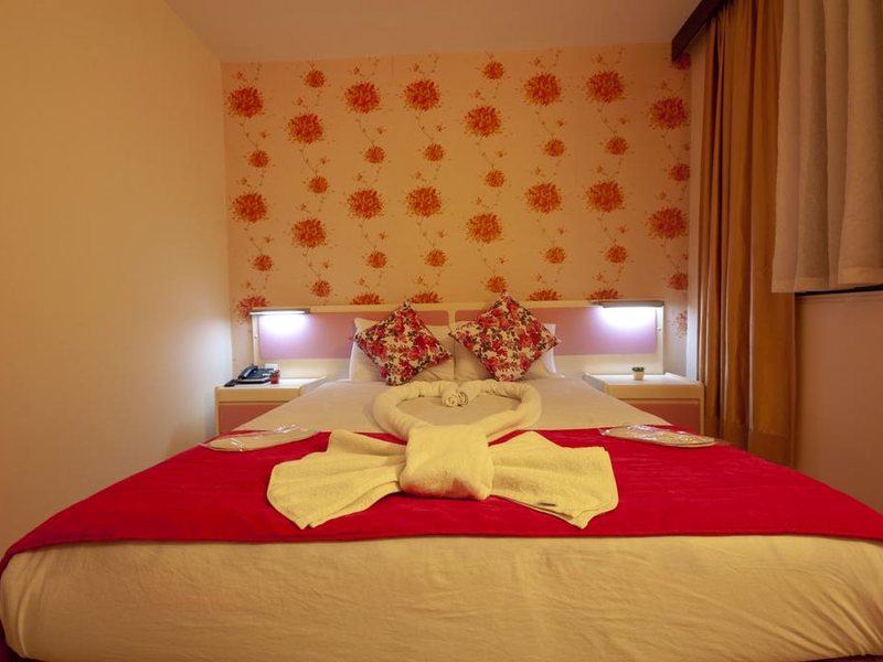 Baris Suite Hotel 303335