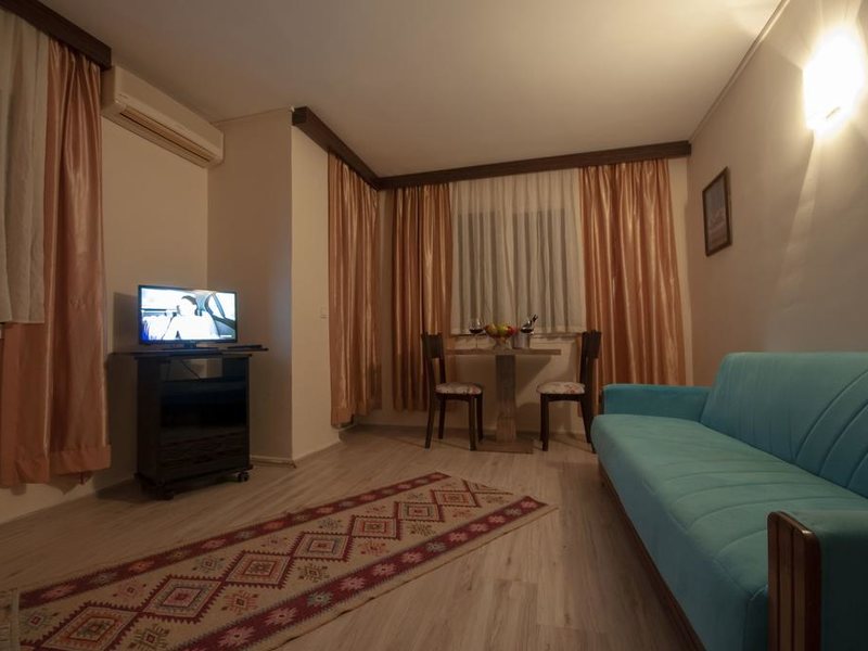 Baris Suite Hotel 303336