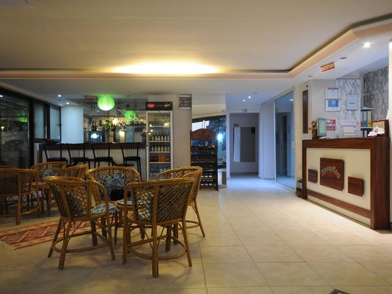 Baris Suite Hotel 303338