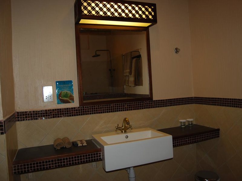 Barjeel Heritage Guest House 270356