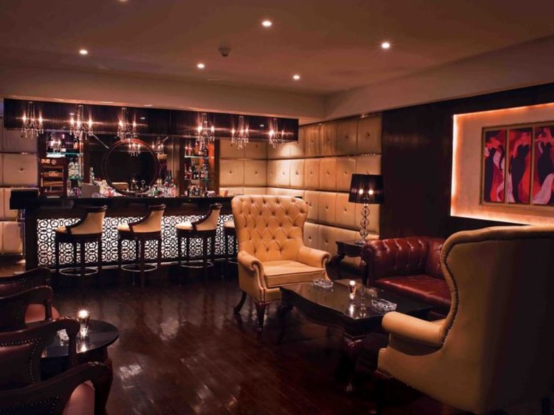 Baron Deluxe Resort 37418