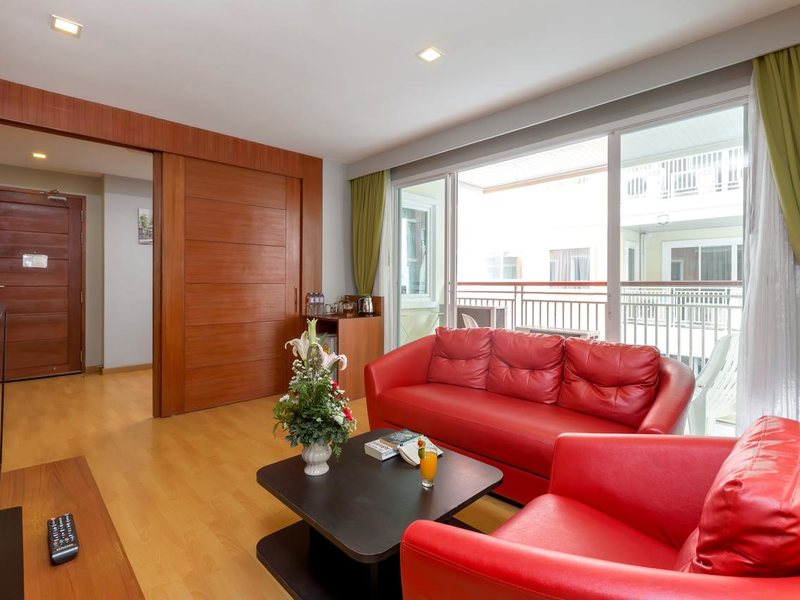 Baumann Residence 198062