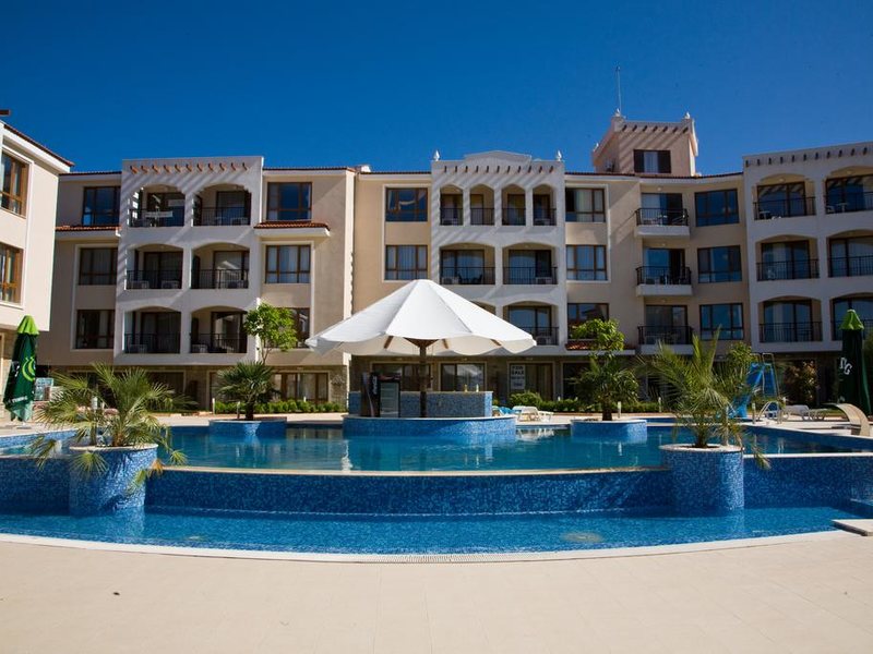 Bay Apartments  164014