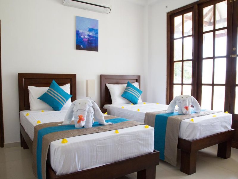 Bay Beach Hotel Nilaveli 107169