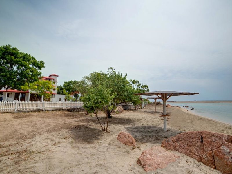 Bay Beach Hotel Nilaveli 107171