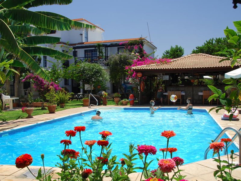 Bay View Apartments 286156