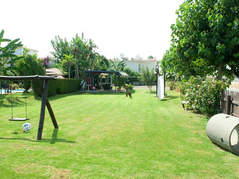 Bay View Apartments 286157