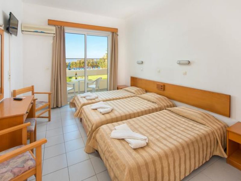 Bayside Hotel Katsaras 101403