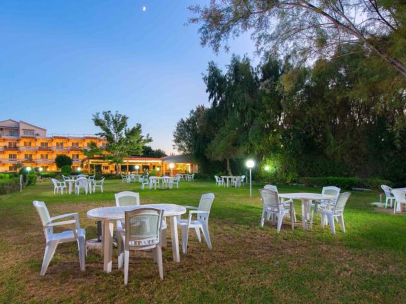 Bayside Hotel Katsaras 101414