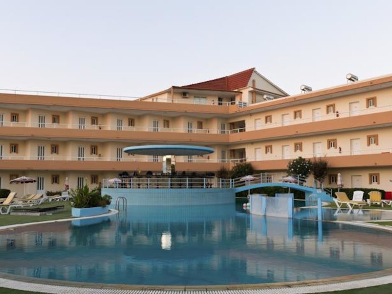 Bayside Hotel Katsaras 101422