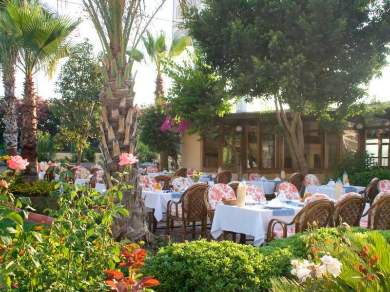 Beach Club Doganay 57014