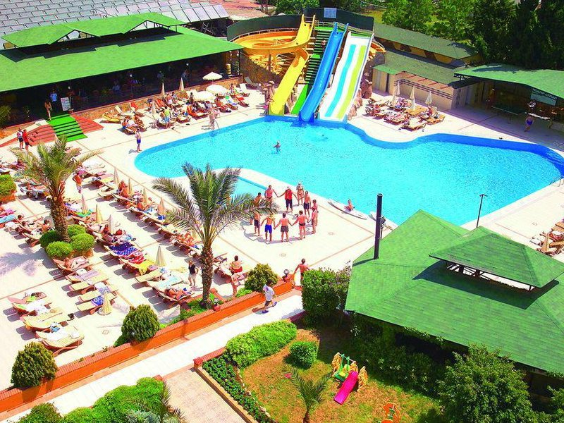 Beach Club Doganay 57017