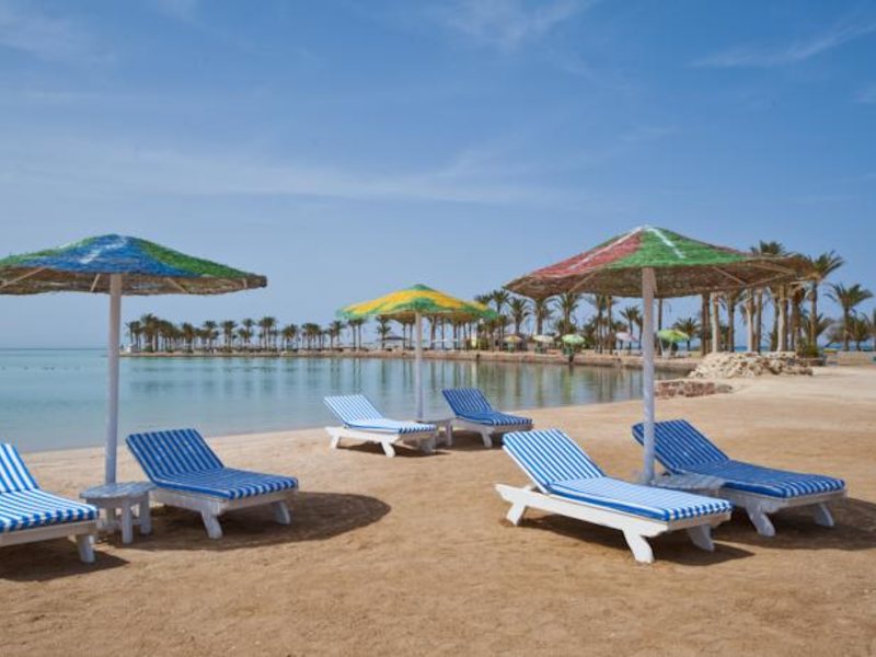 Beach Colour Smart Line Resort  146493