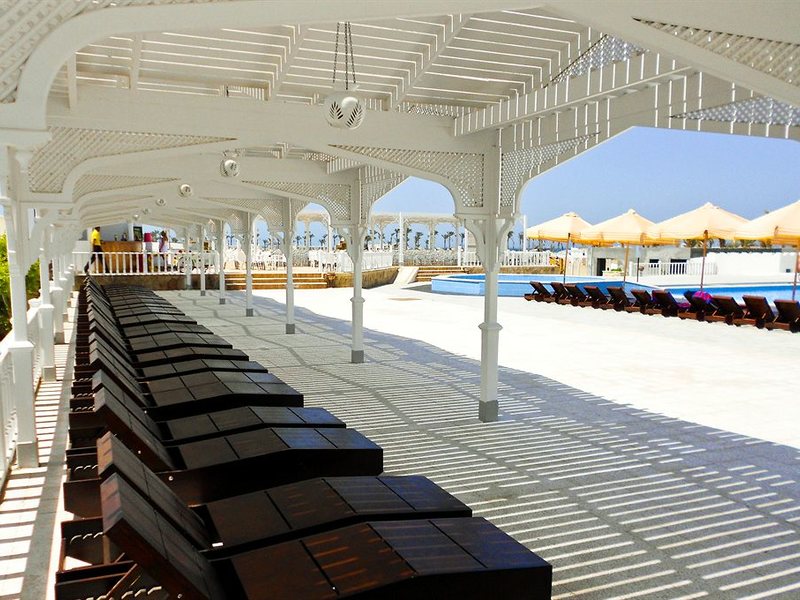 Beach Colour Smart Line Resort  146506