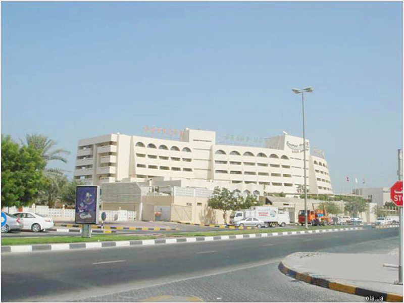 Beach Hotel Sharjah 2525