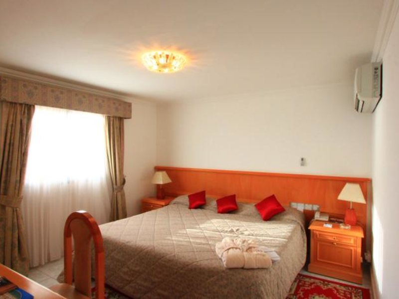 Beach Hotel Sharjah 45503
