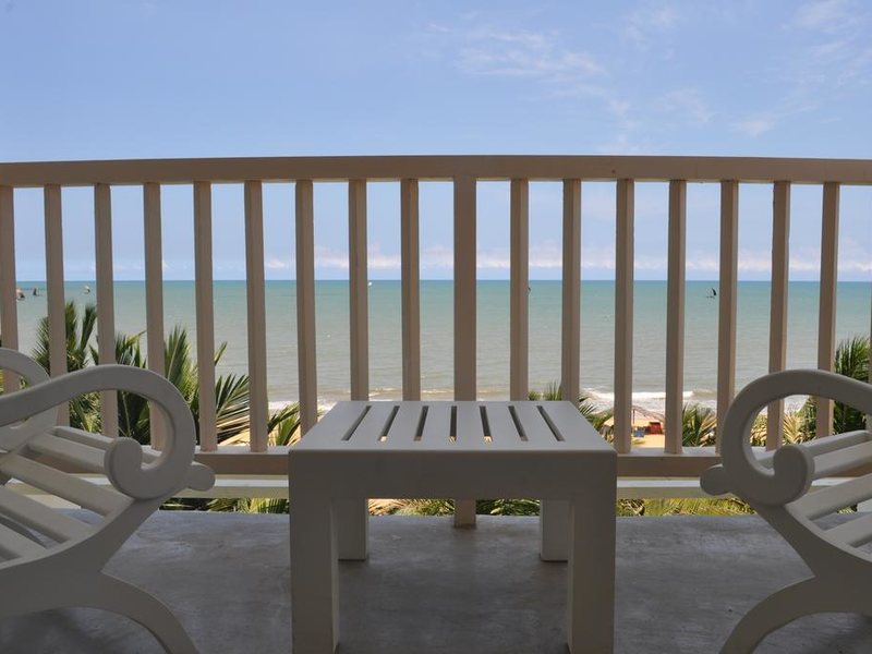 Beacon Beach Hotel 107187