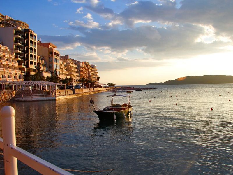 Beatrice Apartments 307552