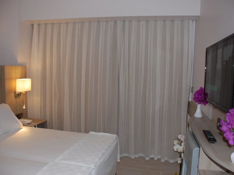 Begonville Beach Hotel  95319