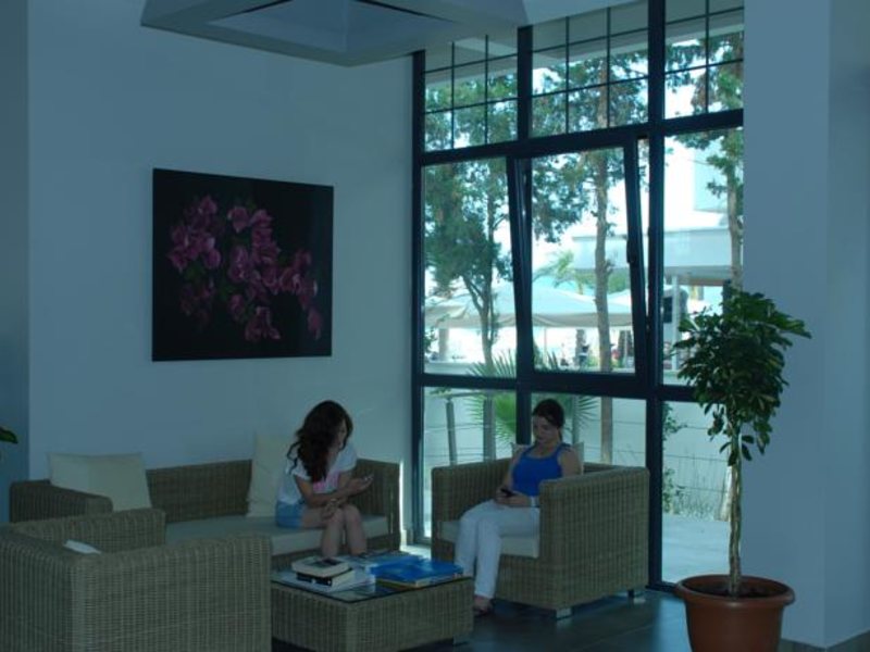 Begonville Beach Hotel  95359