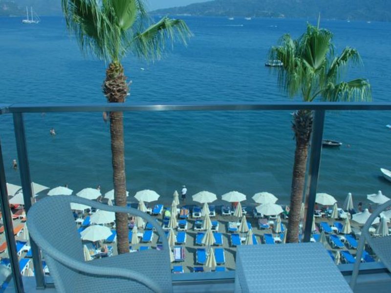 Begonville Beach Hotel  95362