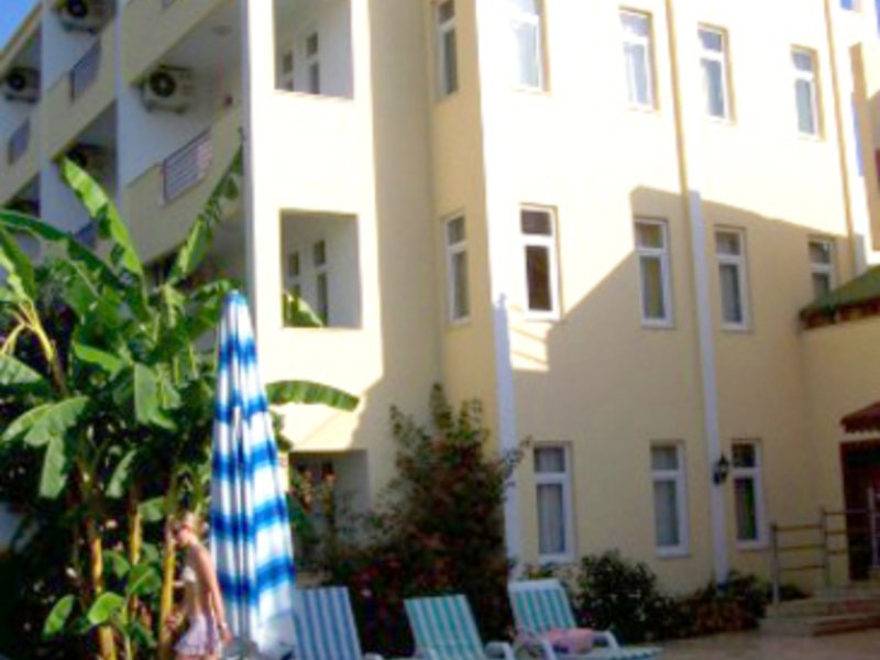 Begonya Hotel 8997