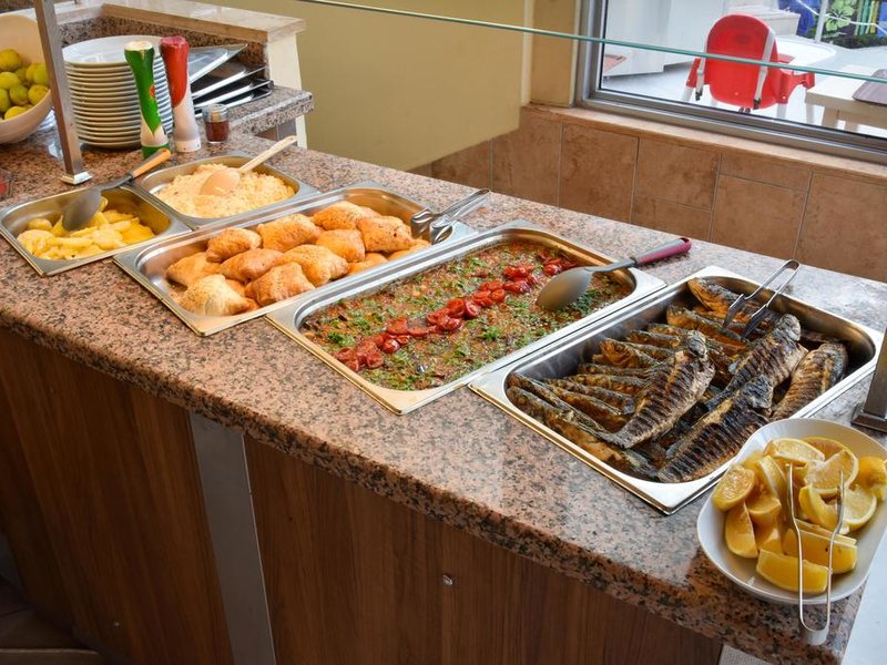 Belcehan Deluxe Hotel 294512