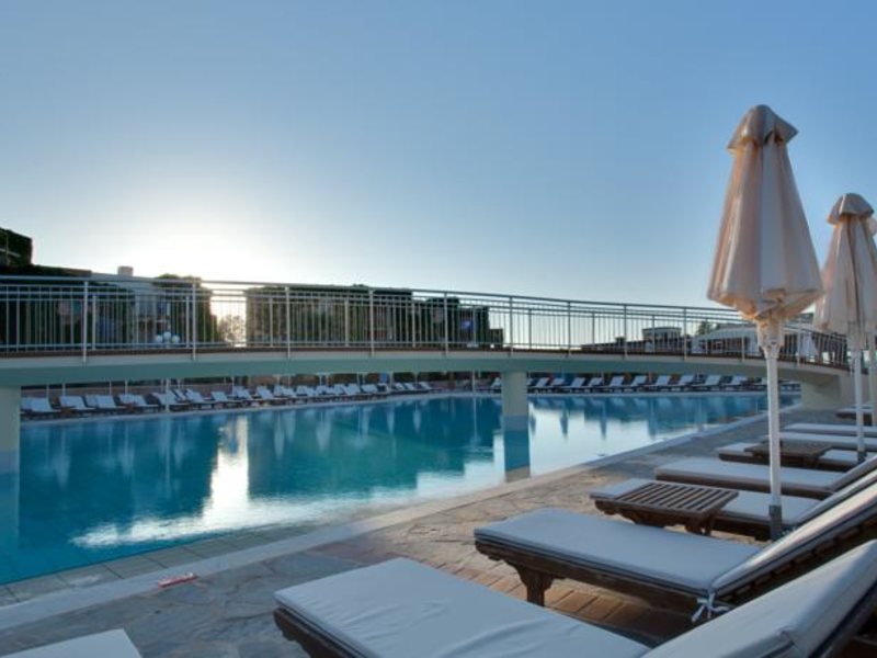 Bella Beach Hotel 83451