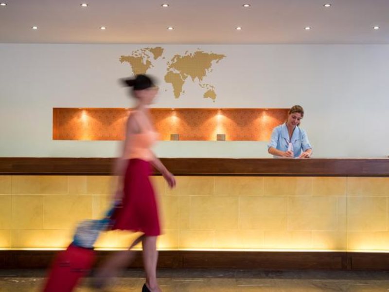 Bella Beach Hotel 83452