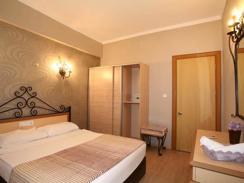 Bella Bravo Suite Hotel 278125