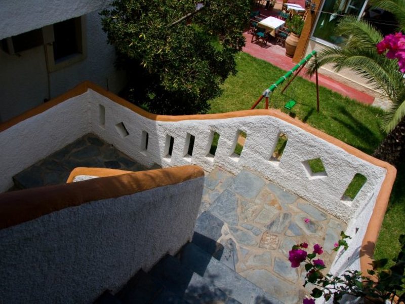 Bella Casita Family Apartments 100666