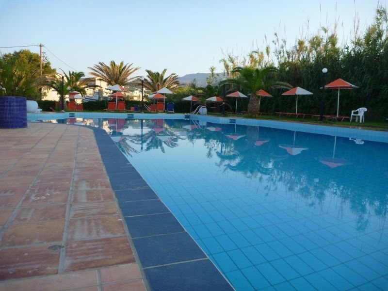 Bella Casita Family Apartments 100669