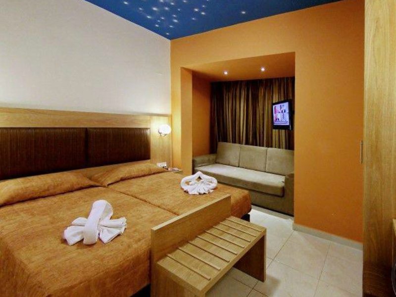 Bella Elena Apartments 76201