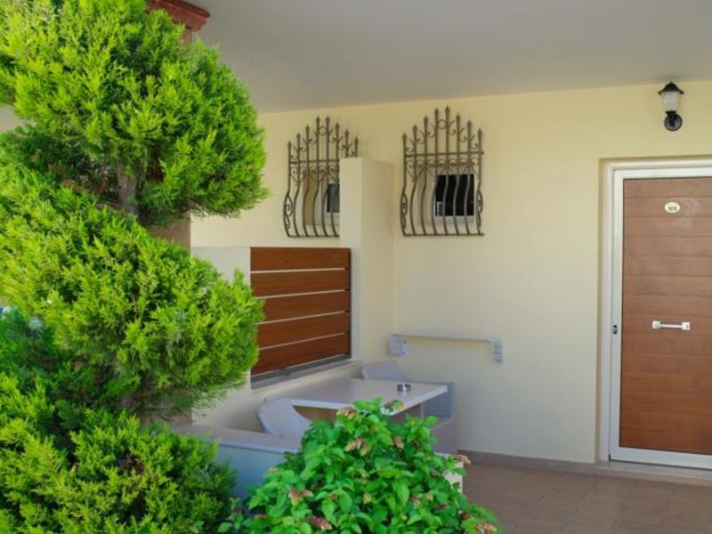 Bella Elena Apartments 76219