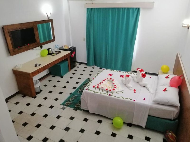 Bella Rosе Aqua Beach  Resort 274408