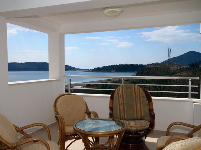 Bella Vista Hotel 67528