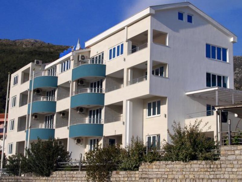 Bella Vista Hotel 67532