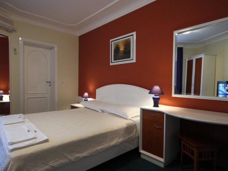 Bella Vista Hotel 67540