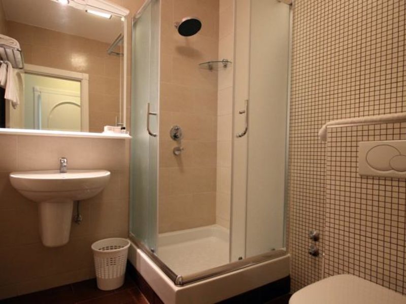 Bella Vista Hotel 67550