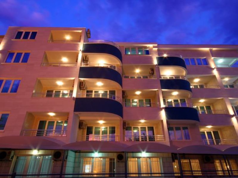 Bella Vista Hotel 67551