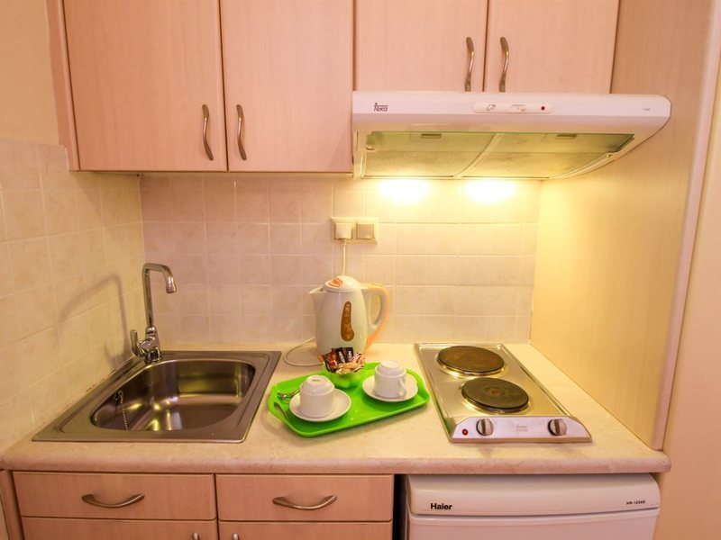 Bella Vista Hotel & Studios (ex 254923