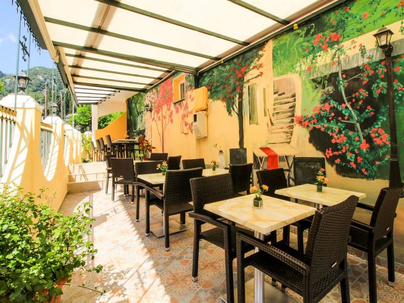 Bella Vista Hotel & Studios (ex 254925