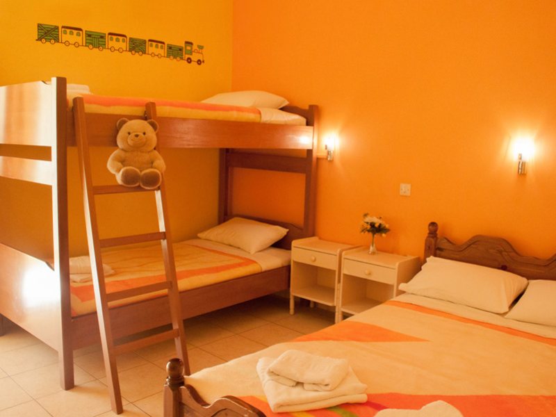 Bella Vista Hotel & Studios (ex 254928