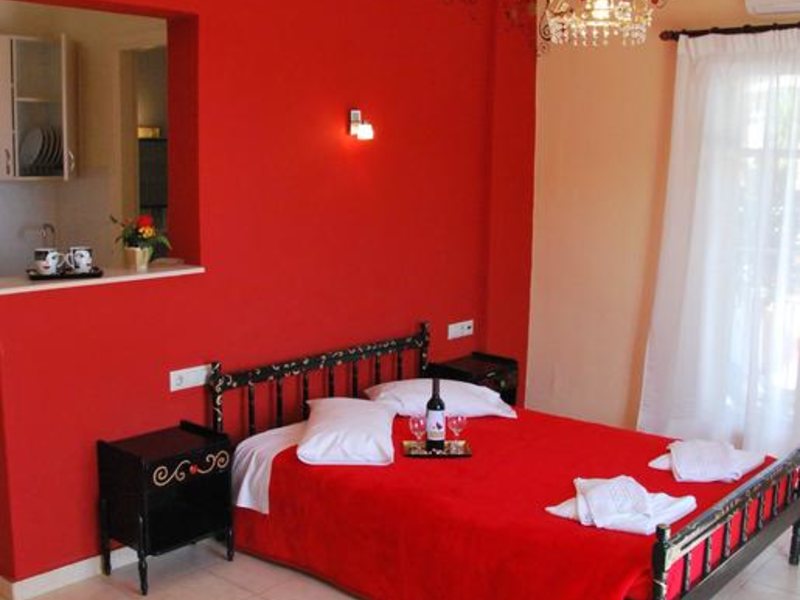 Bella Vista Hotel & Studios (ex 254933