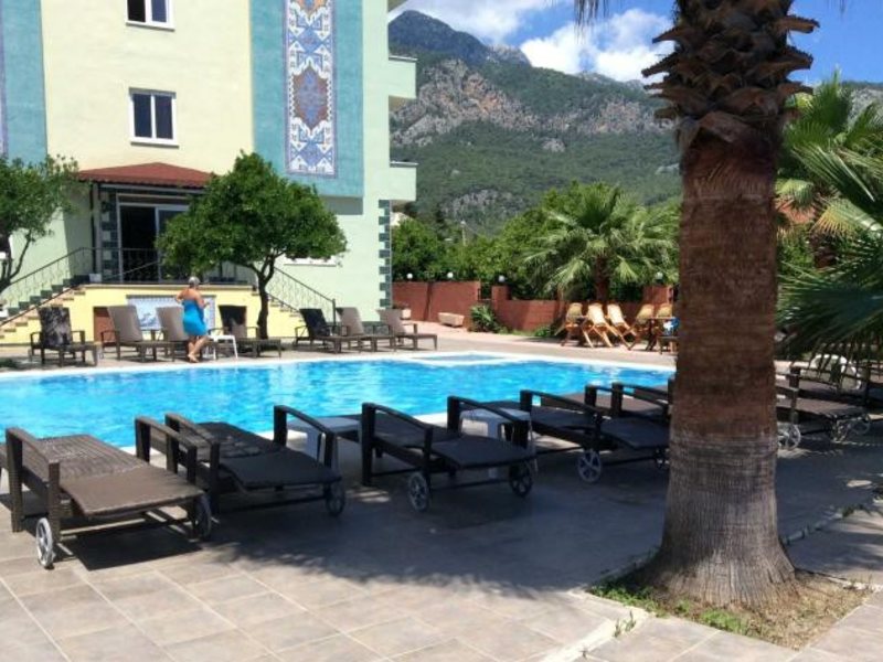 Bellavue Hotel 66327